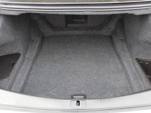 Used 2018 Cadillac CTS Luxury image 13