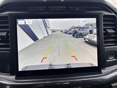 Used 2022 Ford F150 XLT w/ Equipment Group 302A High image 25