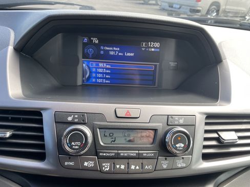 Used 2014 Honda Odyssey EX-L image 20