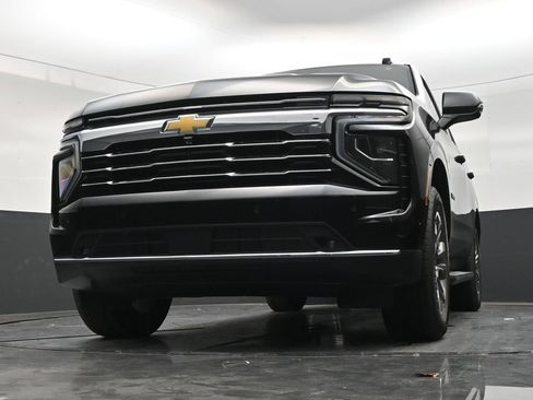 Used 2025 Chevrolet Tahoe LT w/ Comfort Package RWD image 26