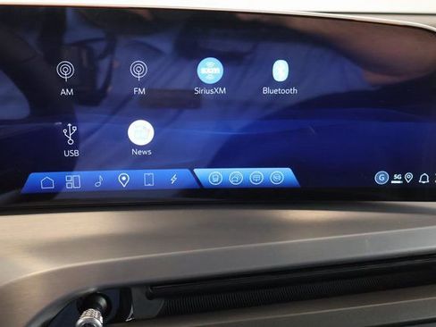 New 2026 Cadillac Vistiq Sport image 20