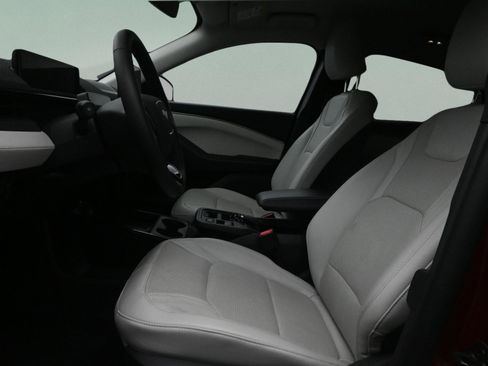 Used 2025 Ford Mustang Mach-E Premium RWD image 15