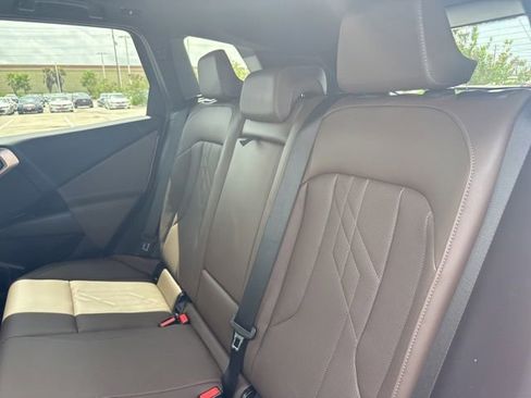Used 2025 BMW X3 xDrive30 w/ Convenience Package AWD/4WD image 14