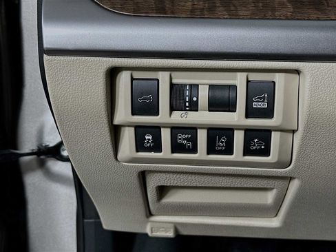 Used 2018 Subaru Outback 3.6R Limited image 10