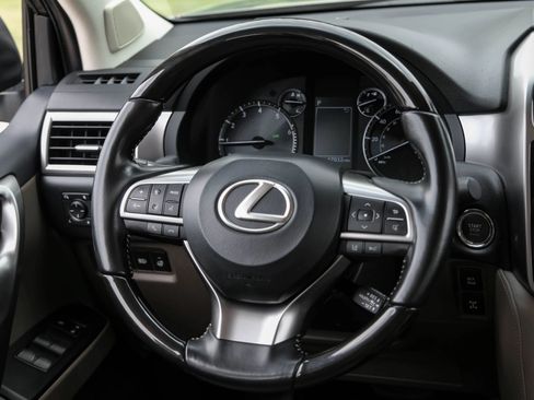 Used 2022 Lexus GX 460 Premium AWD/4WD image 16