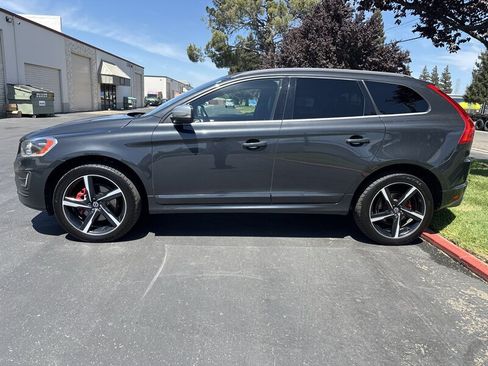 Used 2015 Volvo XC60 T6 R-Design Platinum AWD/4WD image 8
