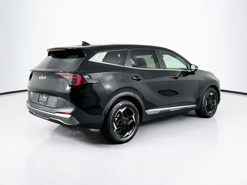 Used 2026 Kia Sportage EX FWD image 9