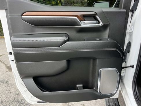 Used 2024 GMC Sierra 1500 Denali image 23