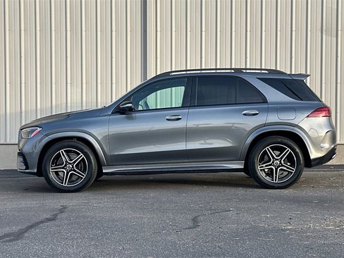 Used 2024 Mercedes-Benz GLE 450e 4MATIC image 8