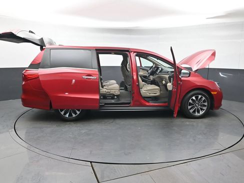 Used 2024 Honda Odyssey EX-L image 51