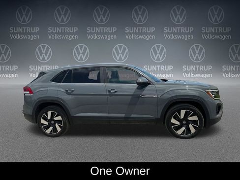 Used 2024 Volkswagen Atlas Cross Sport SE AWD/4WD image 7