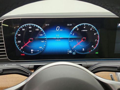 Used 2023 Mercedes-Benz GLE 350 image 9