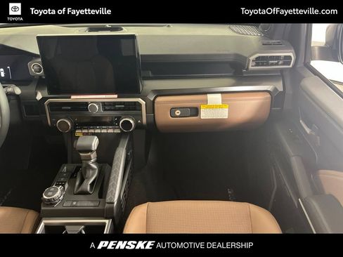 Used 2026 Toyota 4Runner Limited AWD/4WD image 22
