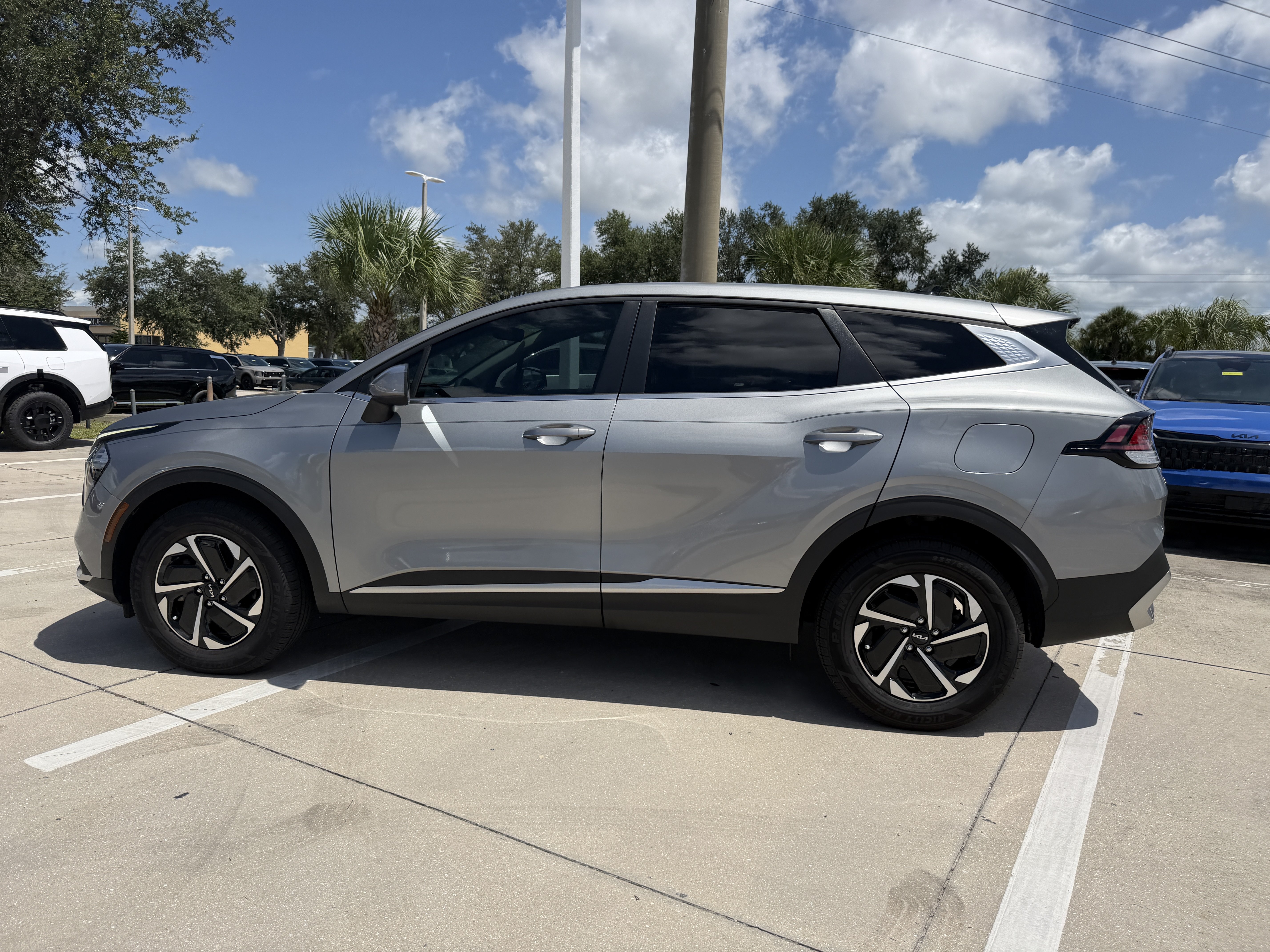 Certified 2023 Kia Sportage LX AWD/4WD image 7