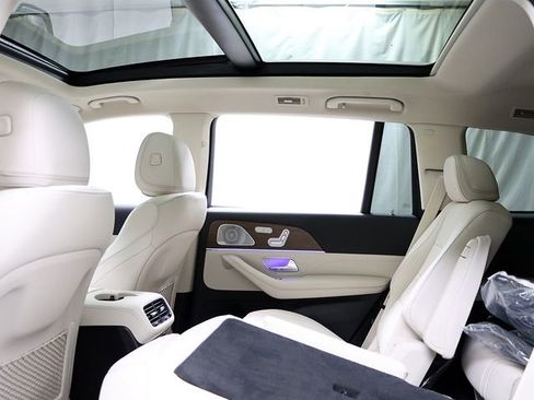 Certified 2026 Mercedes-Benz GLS 450 4MATIC image 14