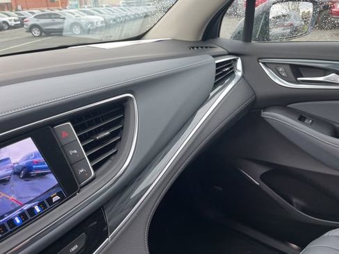 Used 2020 Buick Enclave Premium w/ Surround and Sites Package image 26