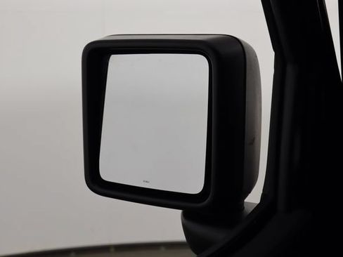 Used 2022 Jeep Gladiator Sport AWD/4WD image 38
