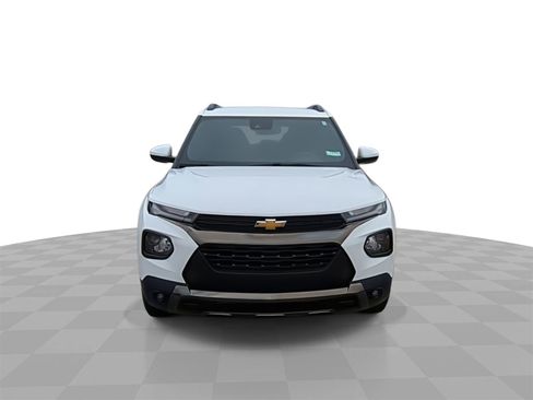 Certified 2023 Chevrolet TrailBlazer ACTIV w/ Convenience Package image 3