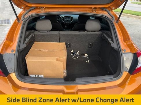 Used 2017 Chevrolet Cruze LT w/ Convenience Package FWD image 20