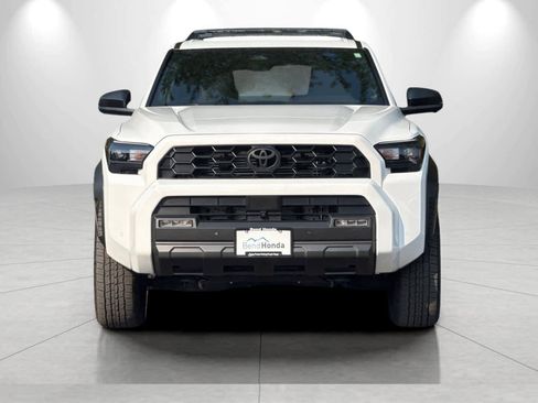 Used 2025 Toyota 4Runner TRD Off-Road Premium AWD/4WD image 10