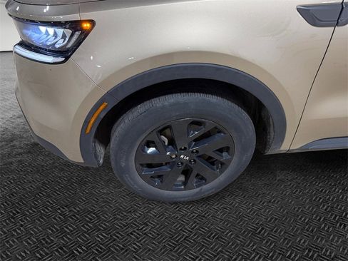 Certified 2021 Kia Sorento S image 7