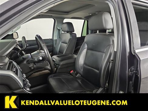 Used 2018 Chevrolet Tahoe LT w/ Luxury Package image 18