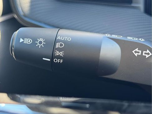 New 2026 Nissan Kicks SR w/ Cold Weather Package image 24