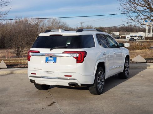 Used 2023 GMC Acadia Denali image 5