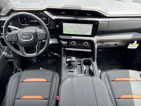 New 2026 GMC Sierra 1500 AT4 w/ AT4 Premium Package AWD/4WD image 7