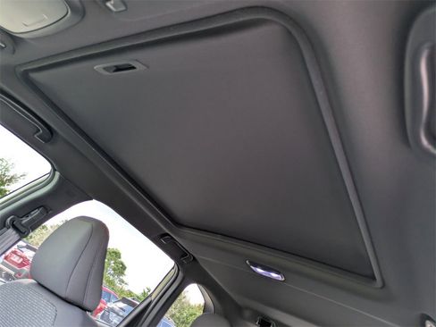 Certified 2025 Subaru Forester Premium w/ Convenience Package #2 image 18