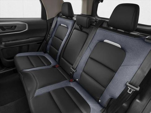 New 2026 Ford Bronco Sport Outer Banks w/ Outer Banks Tech Package+ AWD/4WD image 9