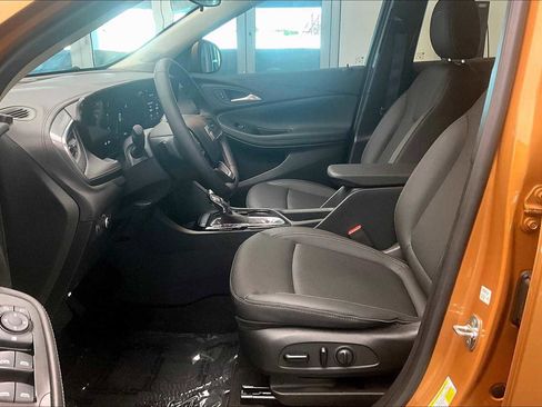 Used 2024 Buick Encore GX Sport Touring w/ Comfort Package image 7