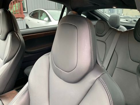 Used 2019 Tesla Model X Long Range AWD/4WD image 19