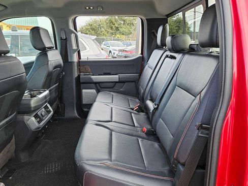 Used 2022 Ford F150 Lariat image 19