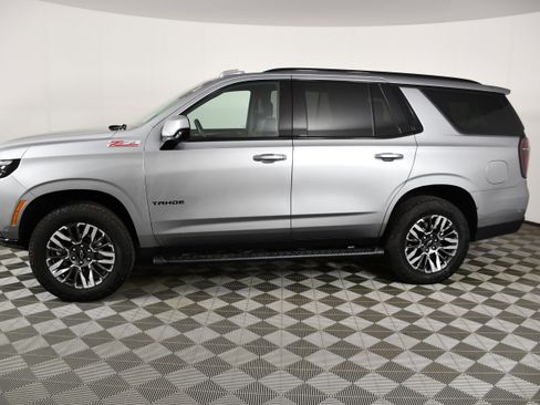 Used 2025 Chevrolet Tahoe Z71 AWD/4WD image 7
