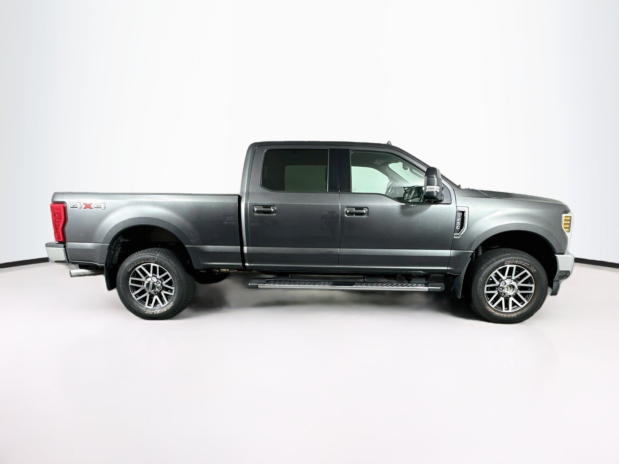 Used 2019 Ford F250 Lariat w/ Lariat Value Package AWD/4WD image 10
