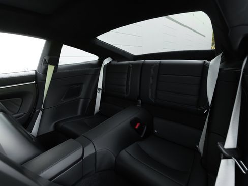 Used 2022 Porsche 911 Turbo S image 56