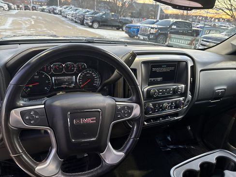 Used 2017 GMC Sierra 1500 SLE w/ SLE Value Package image 13