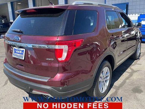 Used 2018 Ford Explorer XLT w/ Equipment Group 202A AWD/4WD image 3