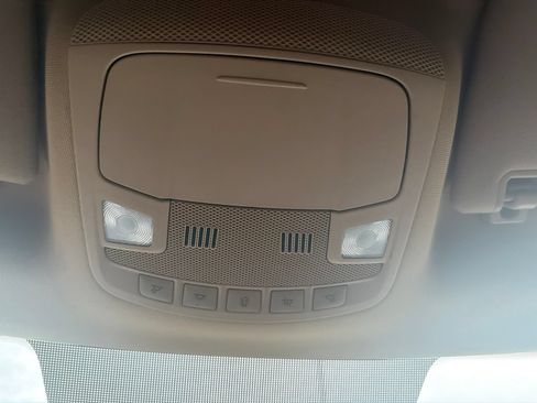 Used 2017 Ford F250 XLT AWD/4WD image 15