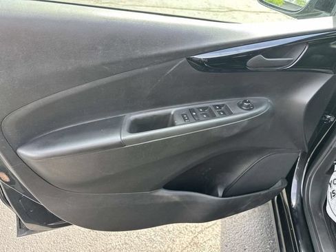 Used 2021 Chevrolet Spark LT FWD image 8