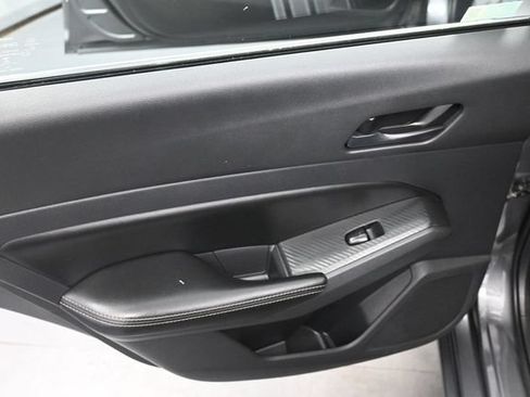 Used 2024 Nissan Altima 2.5 SV FWD image 21