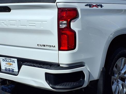 Used 2020 Chevrolet Silverado 1500 Custom w/ Custom Value Package image 22