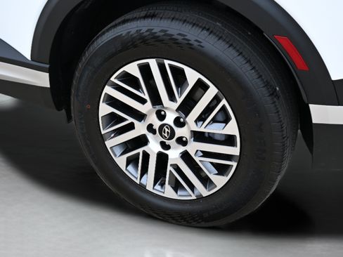 Used 2026 Hyundai Palisade SEL AWD/4WD image 37
