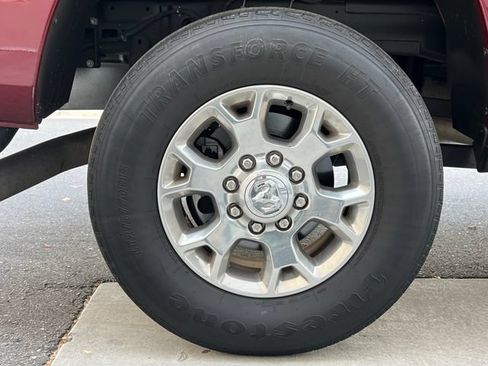 Used 2023 RAM 2500 Laramie AWD/4WD image 11