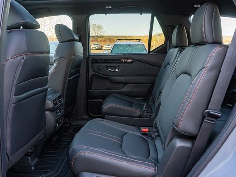 New 2026 Honda Pilot TrailSport image 11