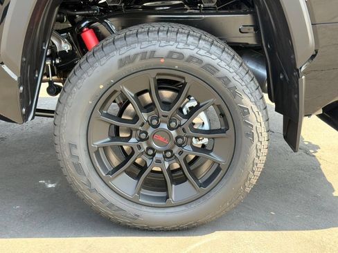 New 2026 Toyota Tundra Limited AWD/4WD image 16