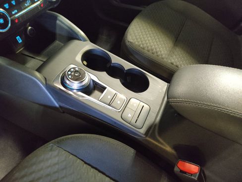 Used 2020 Ford Escape SE AWD/4WD image 26