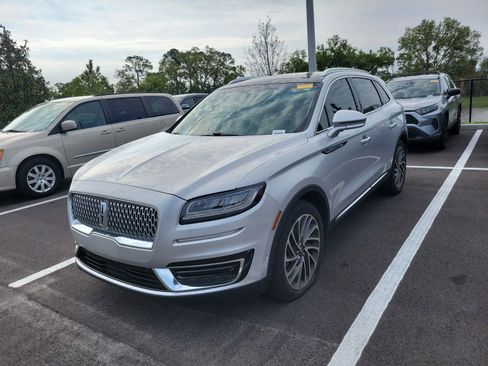 Used 2019 Lincoln Nautilus Reserve image 4