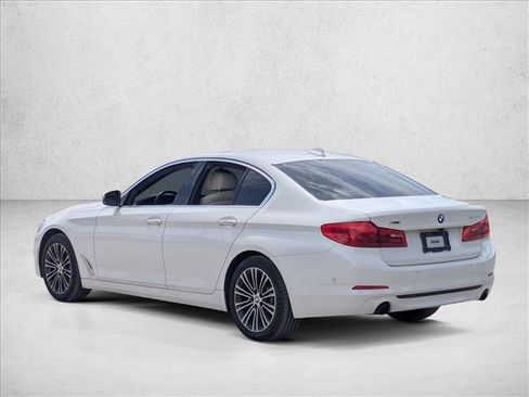 Used 2017 BMW 530i xDrive w/ Premium Package AWD/4WD image 7